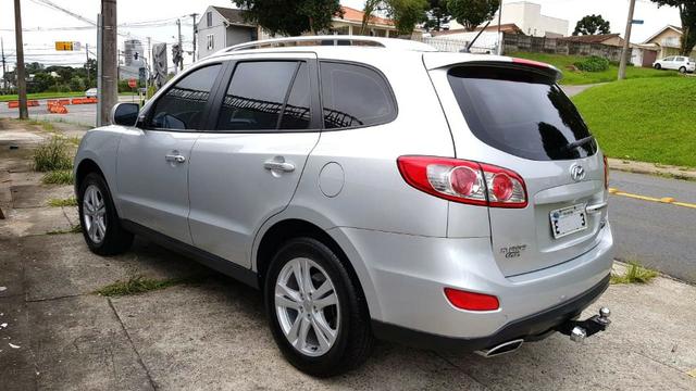 Hyundai Santa Fe muito nova!!!