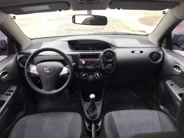 Toyota Etios 1.3 X 2014 - Completo - Foto 12