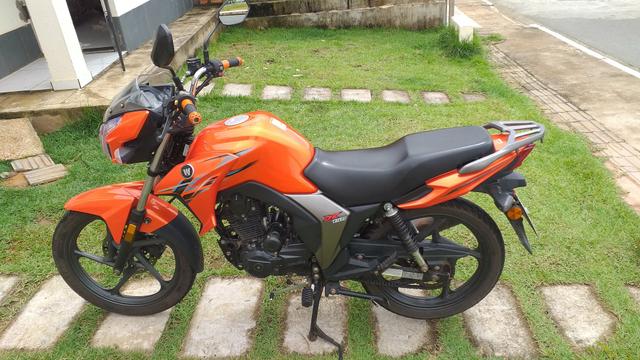 Moto dk 150 Suzuki haojue