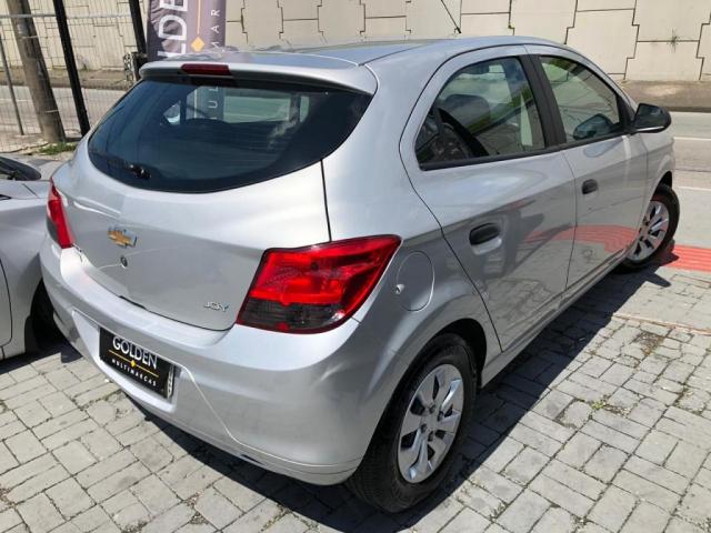 ONIX HATCH Joy 1.0 8V Flex 5p Mec. - Foto 2