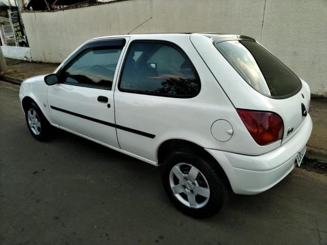 Fiesta 1.0 zetec rocan 2001 financiamos e parcelamos no cartão - Foto 5