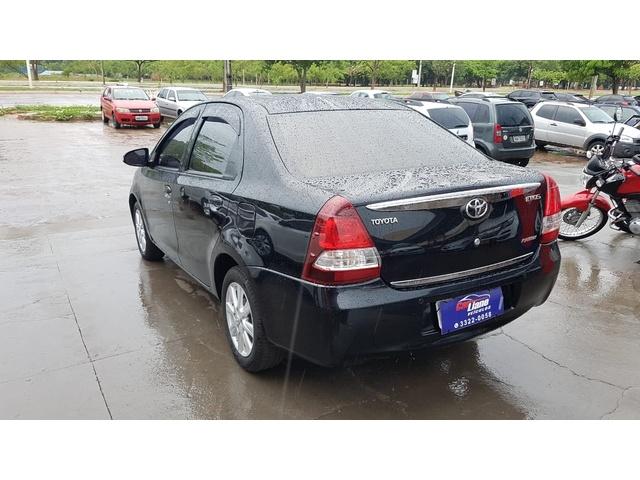 ETIOS PLATINUM 1.5 FLEX 16V 5P MEC. - Foto 4