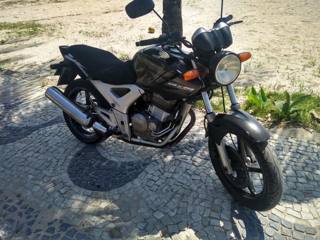 Honda Twister 250cc ano 2008 . 5500 reais . * - Foto 3