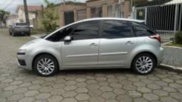 C4 picasso em perfeito estado ano 2012 - Foto 11