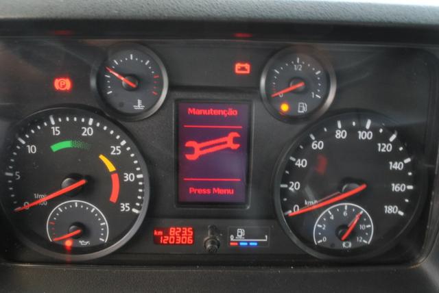 VW 9.160 Baú Refrigerado - Foto 13