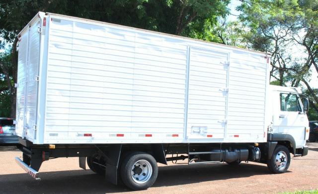 VW 9.160 Baú Refrigerado - Foto 5