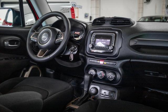 Jeep Renegade Sport 4x4 Diesel 2016 - Foto 11