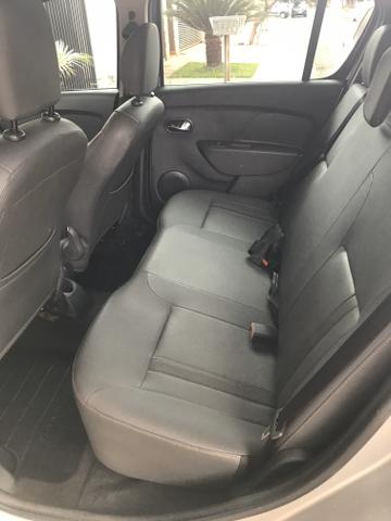 Sandero Stepway 1.6 16/17 Único Dono - Foto 6
