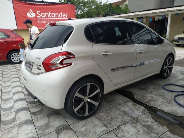 208 GRIFEI 1.6 AUTOM. 2015