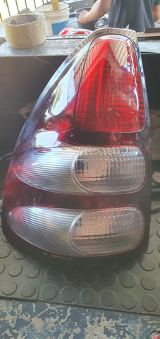Lanterna Toyota Land Cruiser