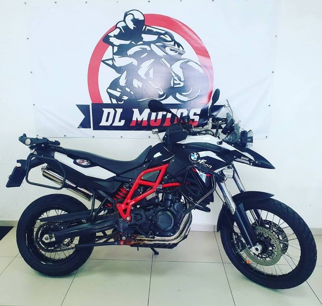 BMW F800
