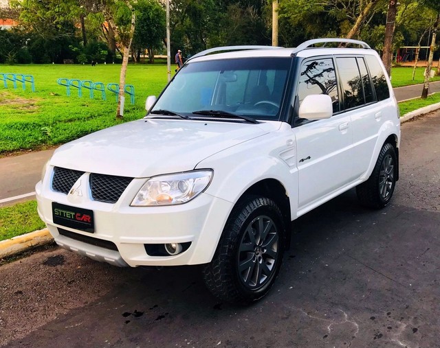 PAJERO TR4 2.0 FLEX 4X4 2015