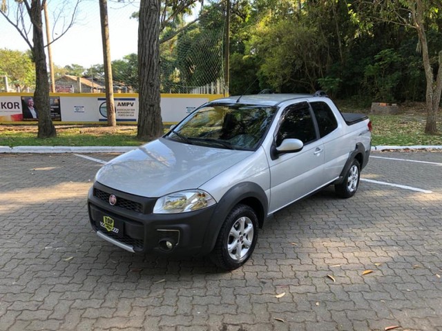 FIAT STRADA 1.4 MPI FREEDOM CD 8V FLEX 3P MANUAL