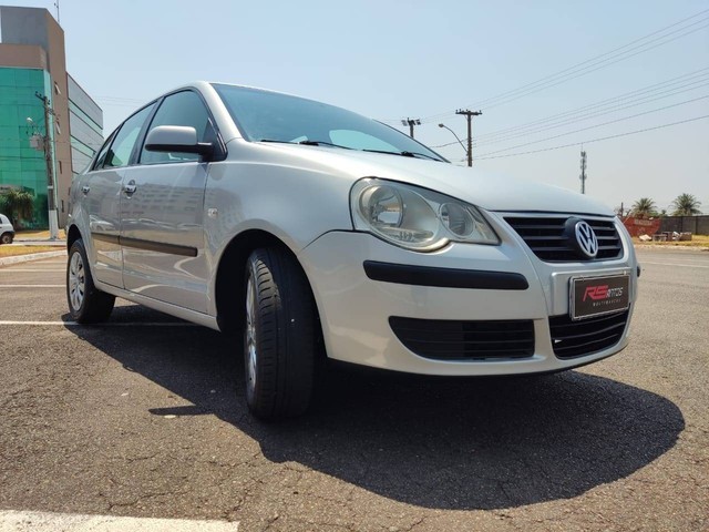 POLO SEDAN 2009/2009 1.6 MI 8V FLEX 4P MANUAL