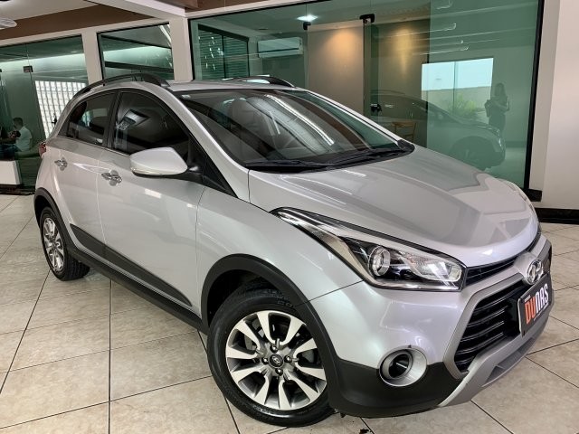 HYUNDAI HB20X 2018 1.6 16V PREMIUM FLEX 4P AUTOMÁTICO