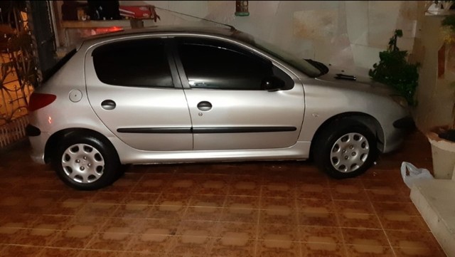 PEUGEOT 206 1.4