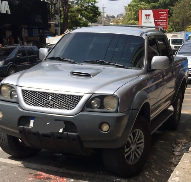 L200 SPORT GLS