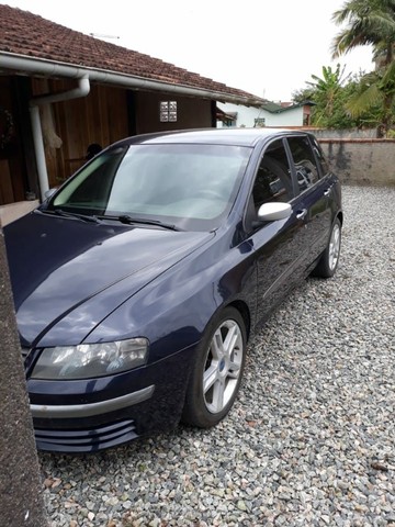 VENDO FIAT STILO VERSÃO CONNECT 1.8 8V 2008