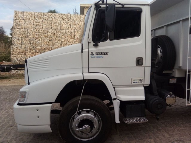 CAMINHÃO 118.000