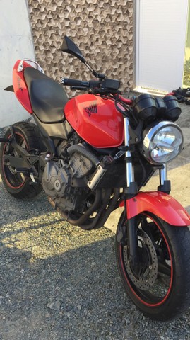 HORNET CARBURADA 2005