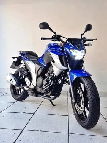 YAMAHA FAZER 250