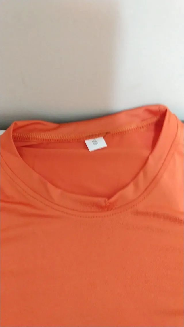 6 camisetas P novas, laranjas. - Foto 2