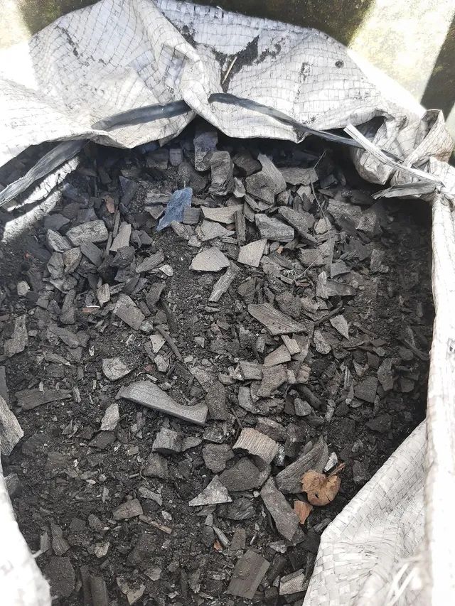 Saco de Pó de carvão com 30 kg