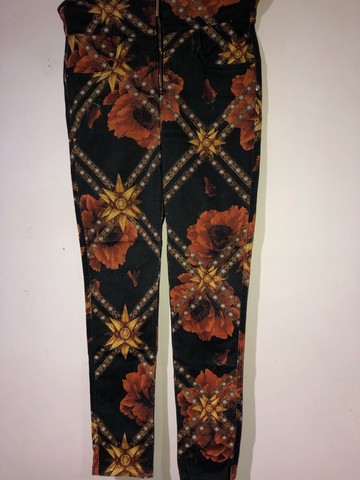 Calça justa estampada tam 40 Charry - Foto 2