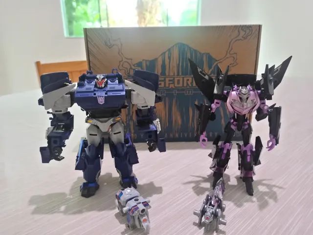 Transformers Prime 10 year anniversary Breakdown e Vehicon pack ...