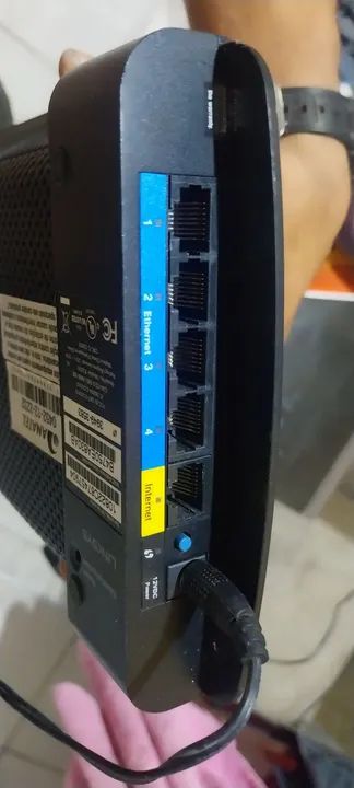 Roteador Linksys E1200 em perfeito estado