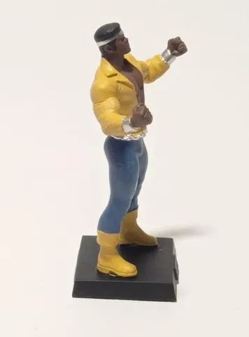 Miniatura Luke Cage Marvel Eaglemoss (caixa) - Foto 3