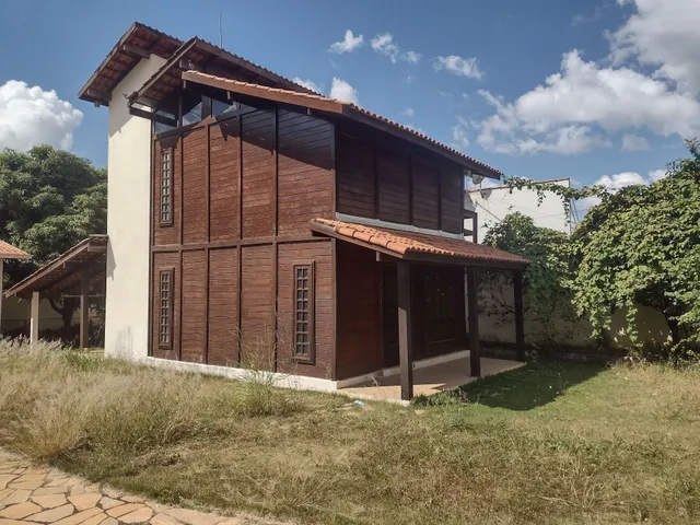 Vendo casa no condomínio RK