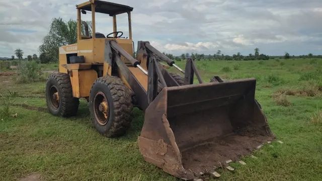 Pa carregadeira Michigan ci ano 1998 transmissão 28000 motor 366 - Foto 2