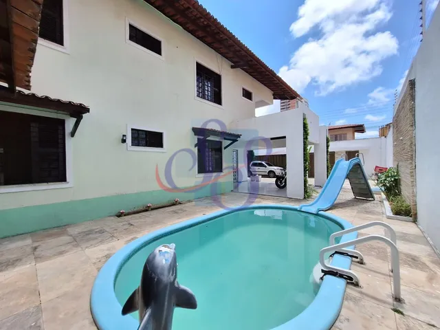 Linda casa nascente no Luciano Cavalcante com 4 quartos