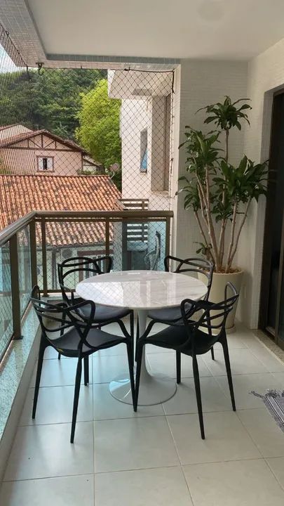 Mesa Saarinen mármore Espírito Santo 80cm oferta 