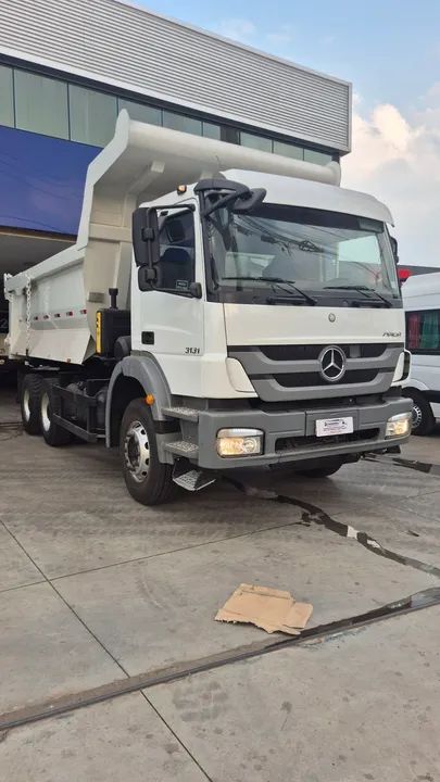 M.Benz 3131 