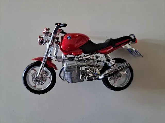 Moto bmw vermelha