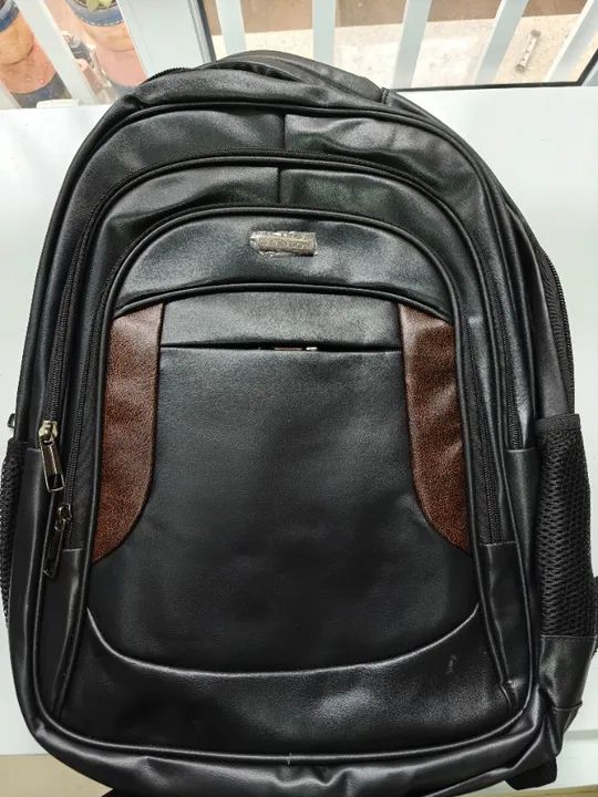 Mochila de Notebook Chenson (couro PU) 53x40cm Preta ou Marrom