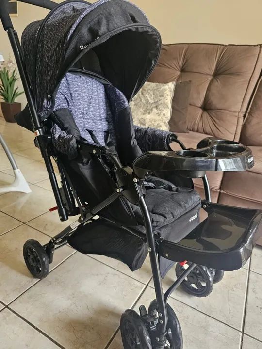 Carrinho de Bebê e Bebê Conforto Completo ( MARCA COSCO)