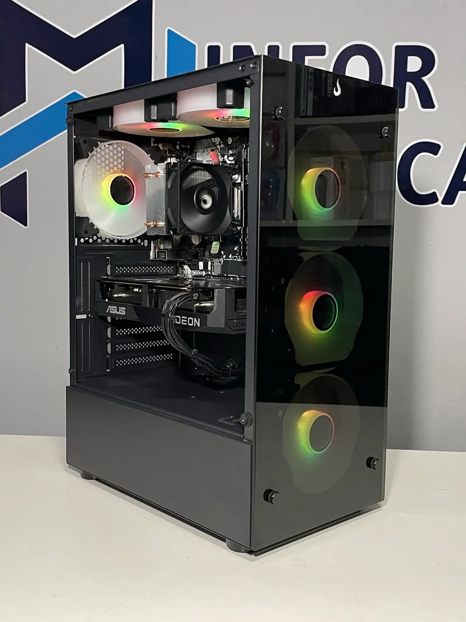 PC Gamer Ryzen 5 4600G / RX6600 8GB