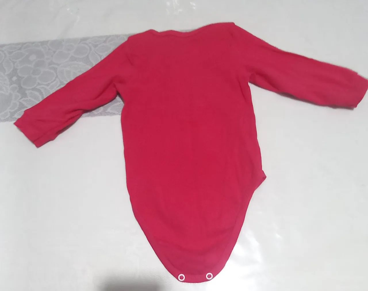 Body Manga Longa Rosa com Laço e Escrita - Foto 3