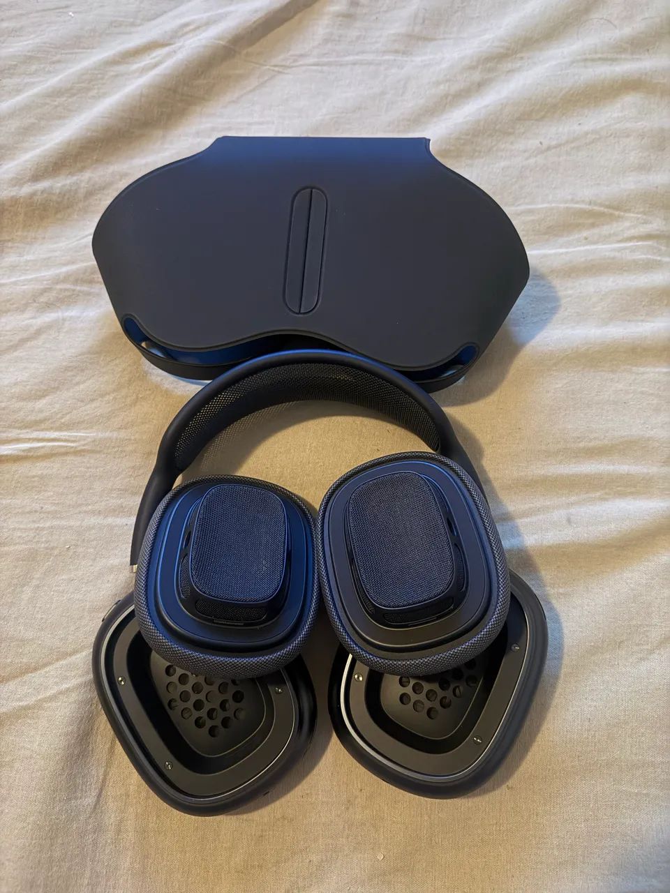 Airpods max preto ainda com garantia