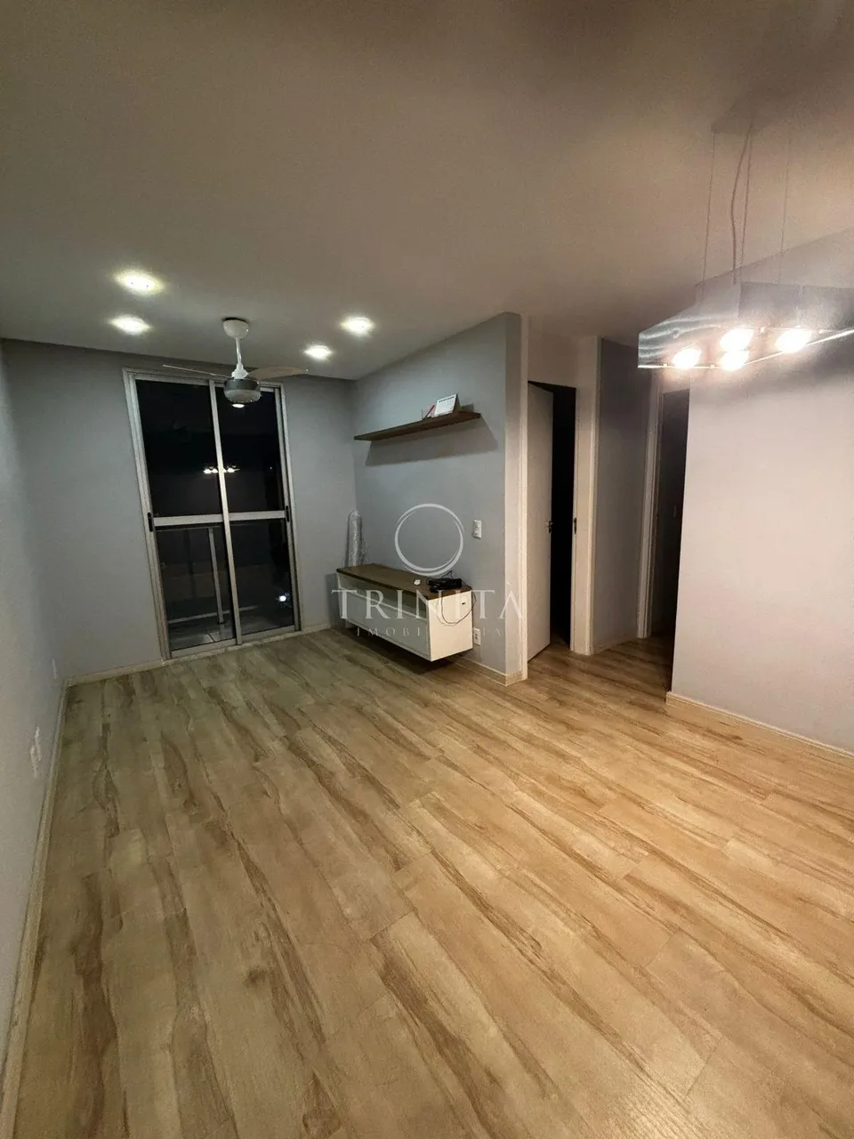 Imóvel para aluguel com 53 metros quadrados com 2 quartos em Taquara - Rio de Janeiro - RJ