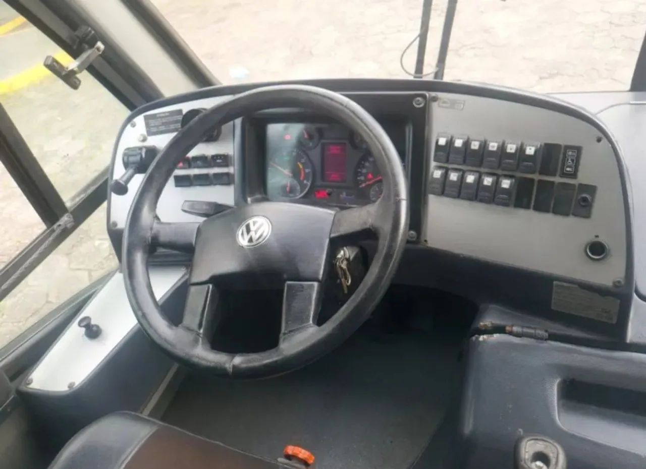 NEOBUS THUNDER EXECUTIVO  2014 - Foto 5