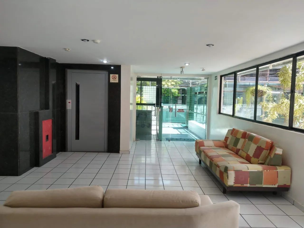 Vendo Apartamento com 204m2 no Cabo Branco 