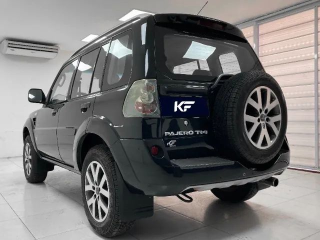 Mitsubishi Pajero TR4 2.0 Automático 4X4 Flex 2012 Preto Completo - Foto 4