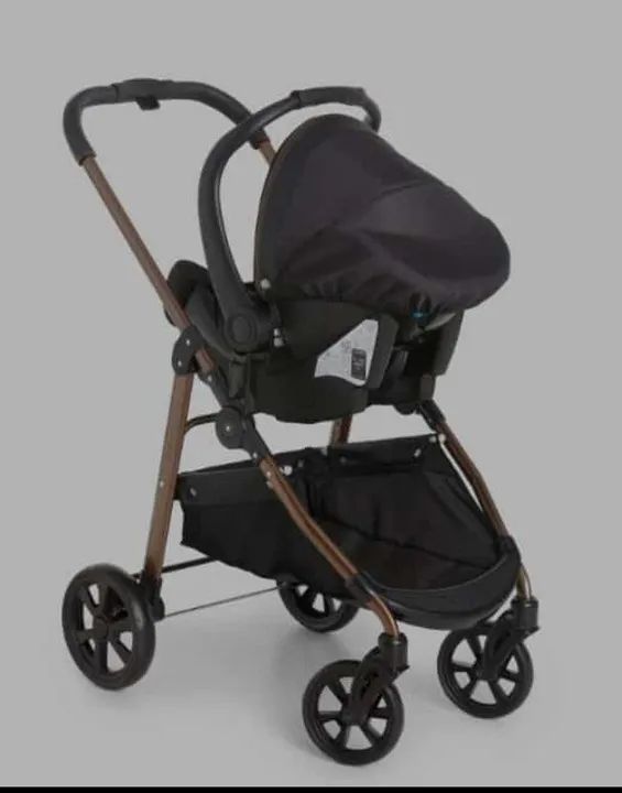 Carrinho de Bebê Dobrável Preto - Foto 3