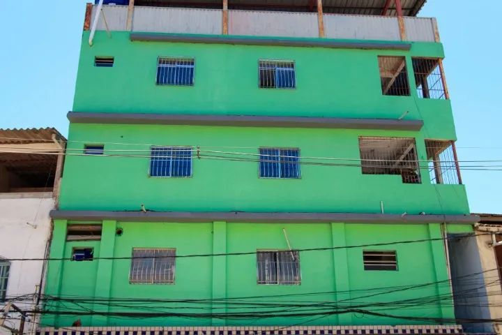 Oportunidade de Negócio! 3 Quitinetes + 1 Apartamento Espaçoso - Foto 2