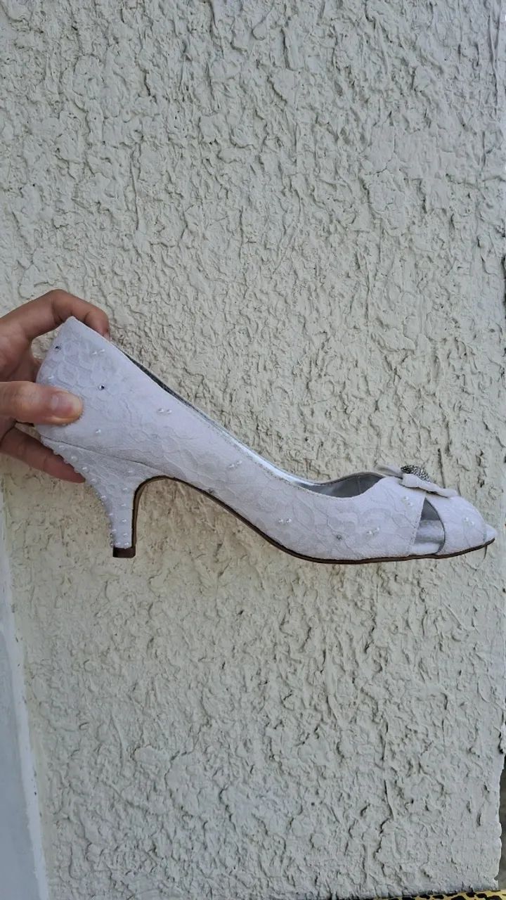 Sapato branco (noiva) baixo