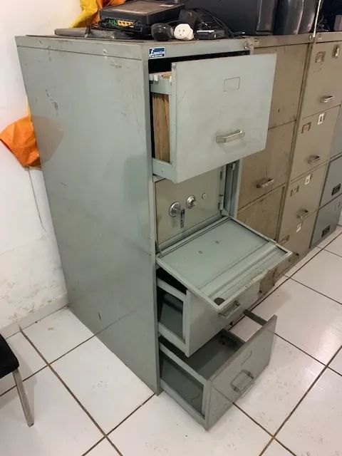 Arquivo metalico para pastas suspensas com cofre disfarcado - Foto 3